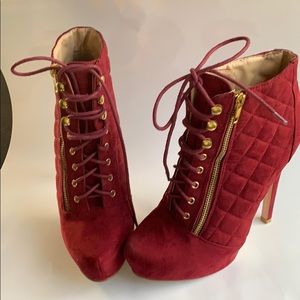 Maroon zip up booties